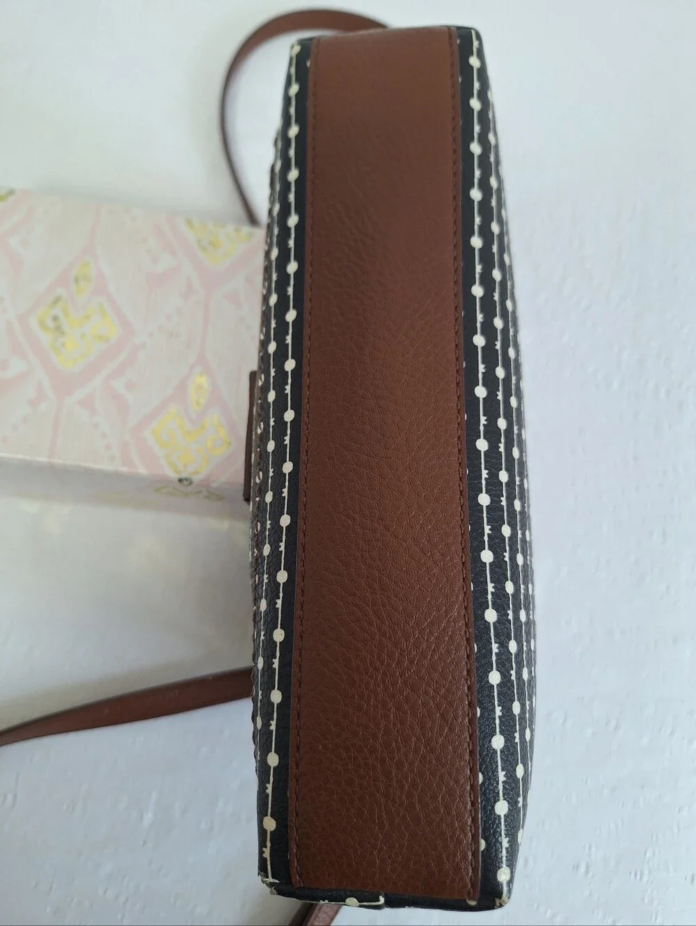 Vintage Fossil Black and Brown Patterned Crossbody Bag